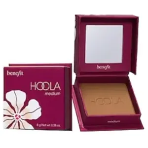 BeneFit Cosmetics, Highlighter + autobronzant, Hoola (8 g) pas cher
