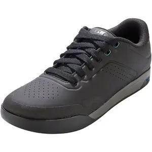 Giro Chaussures de VTT Latch pour homme, Black Dark Shadow., 46 EU pas cher