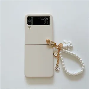 Coque pour Samsung Galaxy Z Flip 3 FONGWAN avec Chaîne de perles - bla... pas cher