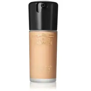 MAC Studio Radiance Serum Powered Foundation 30ml (Various Shades) - C4.5 pas cher