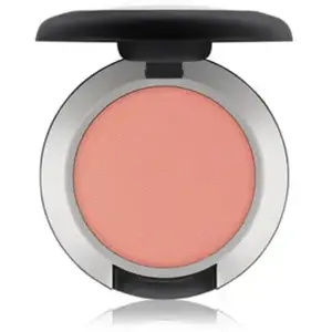 MAC Cosmetics Powder Kiss Ombre à paupières douce et mate STRIKE A POSE 1,5 gr pas cher