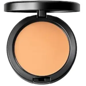 MAC Studio Fix Powder Plus Foundation (Various Shades) - NC25 pas cher