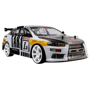 01:10 70 kmh 2.4G RC voiture 4 roues motrices Double batterie haute puissance LED phares de course de camions pas cher