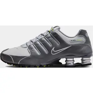 Nike SHOX NZ - Gris Foncé, Gris Foncé 43 pas cher