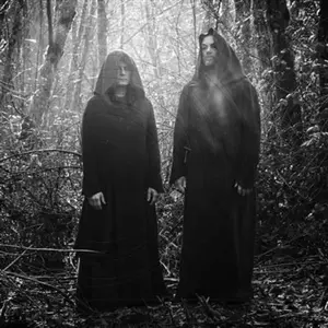 Eternity’s Pillars + Raise The Chalice & Reverential Vinyle Rouge pas cher