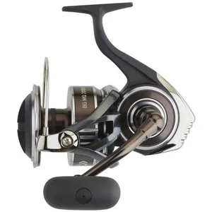 Comparateur de prix : Moulinet de pêche - DAIWA - BG 2020 Monocoque - R.5.7-122cm - 640g - Dg.15Kg - Bobine en aluminium