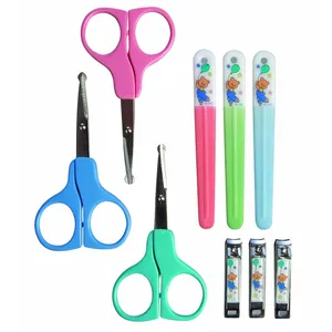 Nûby Set Manucure Sur Carte - Ciseaux/Coupe-ongle/Lime pas cher
