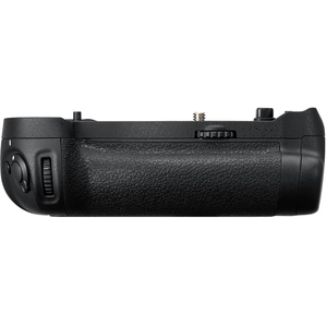 Nikon NIKON GRIP MB-D18 pour NIKON D850 pas cher