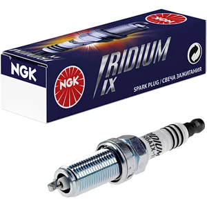 NGK Bougie d'allumage pour TOYOTA: Land Cruiser (Ref: 6619) pas cher