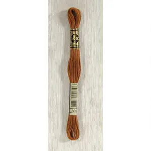 DMC Borduurzijde 301 Mahonie Middel - 100% Katoen pas cher