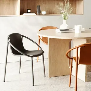 Umbra Ringo Chaise de salle à manger moderne pour l'intérieur et l'ext... pas cher