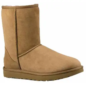 UGG Classic Short Ii Femme Botte Classique CLASSIC BOOT, Noisette,36 EU pas cher
