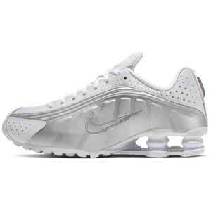 Nike Baskets Shox R4 pas cher