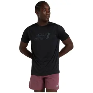 New Balance T-shirt à Manches Courtes Sport Essentials Printed pas cher