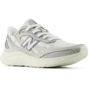 New Balance Baskets Fresh Foam Arishi V4 pas cher