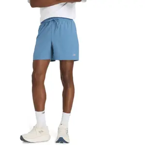 New Balance Short Sport Essentials 5´´ pas cher