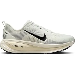 Nike Chaussures De Running Vomero 18 pas cher