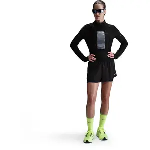 Short femme Nike Swift Noir XL pas cher