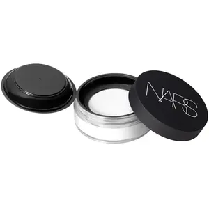 Comparateur de prix : Poudre compacte de la marque Nars idéale pour femme
