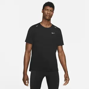 T-shirt Nike Dri-FIT Rise 365 Noir L pas cher