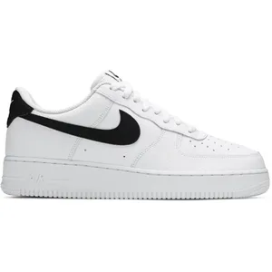 Nike Baskets Air Force 1 07 pas cher