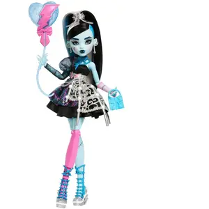 Mattel Poupée Monster High Anniversaire 16 Ans Frankie Stein pas cher