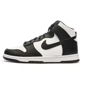 Nike Baskets Dunk Retro pas cher