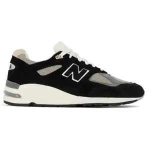 New Balance M990te2 Black Size: 45.5 | Sneakers Outlet | Unisex | Zwart pas cher