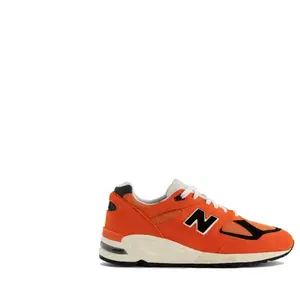 New Balance M990ai2 Marigold Size: 41.5 | Sneakers Outlet | Unisex | Geel pas cher