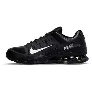 Baskets Nike Reax 8 Tr Mesh noir homme pas cher