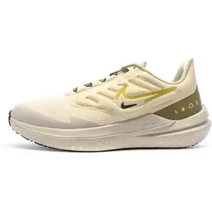 Baskets de Running - NIKE - Air Winflo Shield - Femme - Blanc - Lacets