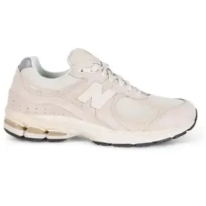 New Balance New Balance 2002 Baskets En Daim Taupe - 40 1/2 pas cher