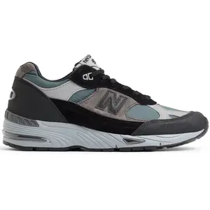 New Balance 991v1 Urban Winter Black Size: 41.5 | Lace-Up Shoes Outlet | Heren | Zwart pas cher