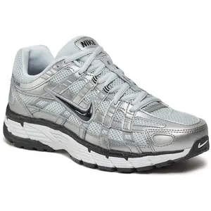 Nike P-6000 Sneakers Fd9876-101 - Kleur Wit-multicolour - Maat 37.5Vendu parbol