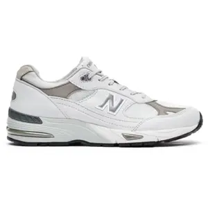 New Balance M991flb Sneakers In Off White Size: 41.5 | Sneakers Outlet | Unisex | Blauw pas cher