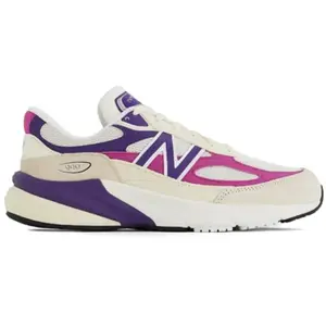 New Balance U990td6 Limestone Size: 42 | Sneakers Outlet | Unisex | Groen pas cher