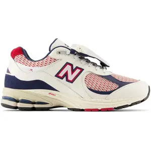 New Balance New Balance - Baskets Basses 2002 Cuir - Blanc - 43 pas cher