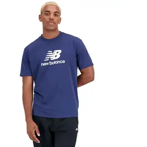 New Balance T-shirt à Manches Courtes Essentials Stacked Logo Cotton pas cher