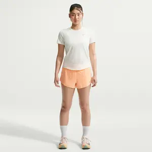 Hauts de running femme : Nike Swift M pas cher