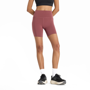 New Balance Sleek Pocket High Rise Short 6  Vrouwen pas cher