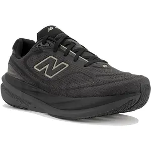 Chaussures New Balance Infinion 1080 v15 Noir SS26, Taille 44,5 - EUR pas cher