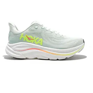 Hoka One One Clifton 10 https://tqm.i-run.be/?P4790B5819DB223S1UD413a490109744V4 Bleu 35.1/3 pas cher
