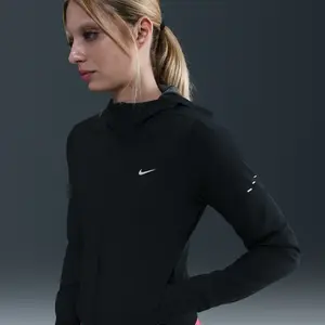 Nike Swift Therma-Fit https://tqm.i-run.be/?P4790B5819DB223S1UD413a490131119V4 Noir L pas cher