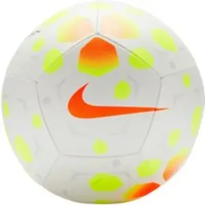 Nike pitch voetbal in de kleur wit. pas cher