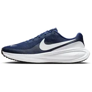 Nike nike revolution 8 in de kleur marine. pas cher