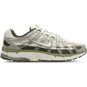 Nike P-6000 - Green, Green 44 pas cher