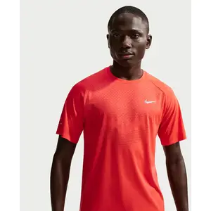 Nike Stride T-Shirt - Rouge, Rouge XL pas cher