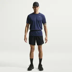 Short Nike Stride Noir 2XL pas cher