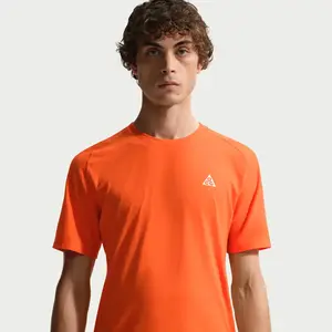 Nike ACG Running T-Shirt - Orange, Orange XL