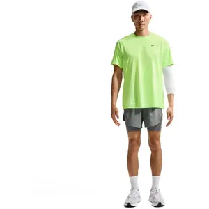 Nike Stride T-Shirt - Vert, Vert L pas cher